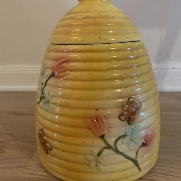 Kitchen | Vintage Beehive Cookie Jar | Poshmark